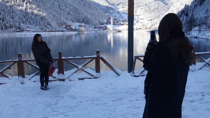 Uzungöl’de kar yağışı sonrası seyirlik manzaralar oluştu / Ek fotoğraflar