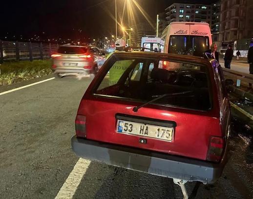 Rize’de otomobil, minibüse çarptı; 1 yaralı