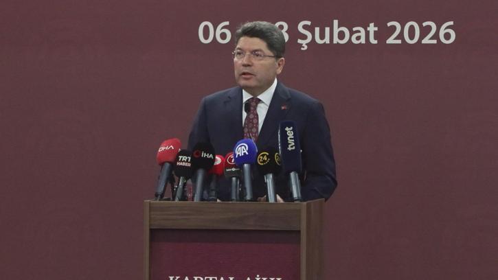 Bakan Tunç: IBAN kullandırılmaz, dolandırıcılığa maruz kalacağınızı düşünmeniz gerekir