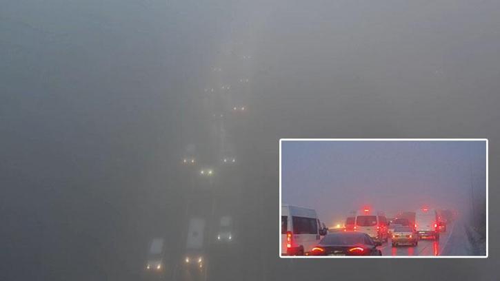 İstanbul'da yağmur ve sis etkili oldu; trafik yoğunluğu oluştu