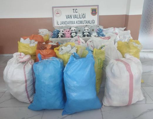 Van'da 3 milyon 400 bin TL'lik gümrük kaçağı eşya  ele geçirildi