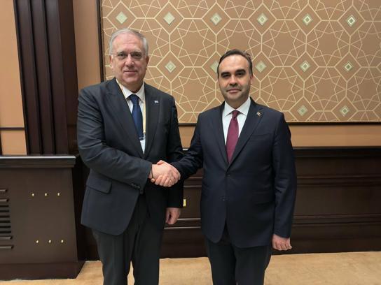 Bakan Kacır, Yunanistan Kalkınma Bakanı Theodorikakos ile görüştü
