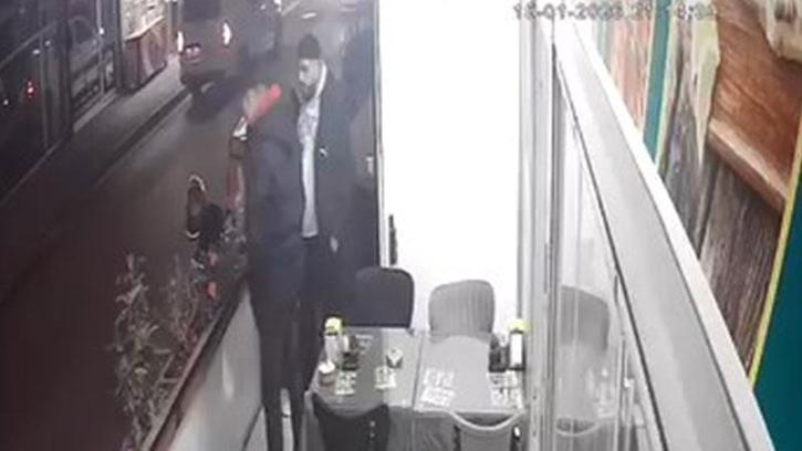 Restorana düzenlenen silahlı saldırının görüntüleri ortaya çıktı