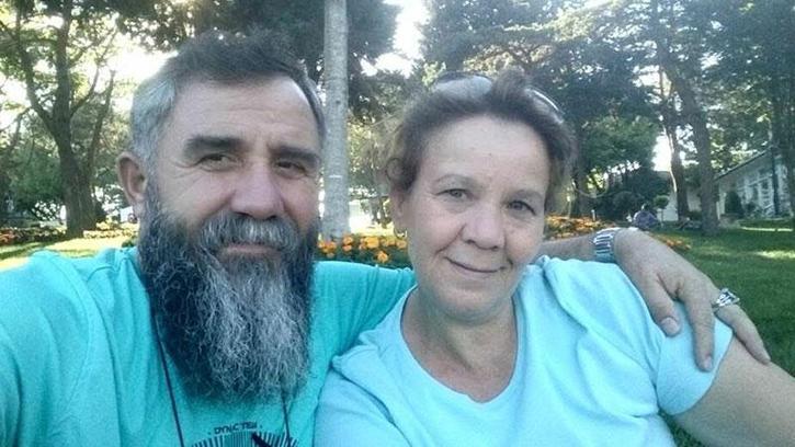 Manisa’da evli çiftten biri ölü, diğeri baygın halde bulundu