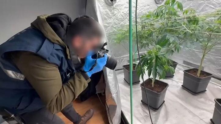 Avcılar'da uyuşturucu imalathanesine operasyon: 2 gözaltı