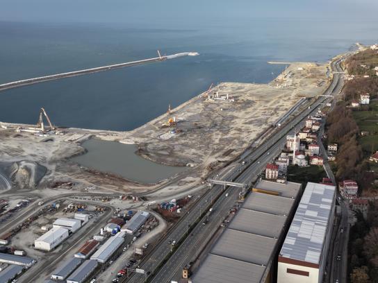 Karadeniz'de stratejik dönüşüm; lojistik limanda geri sayım