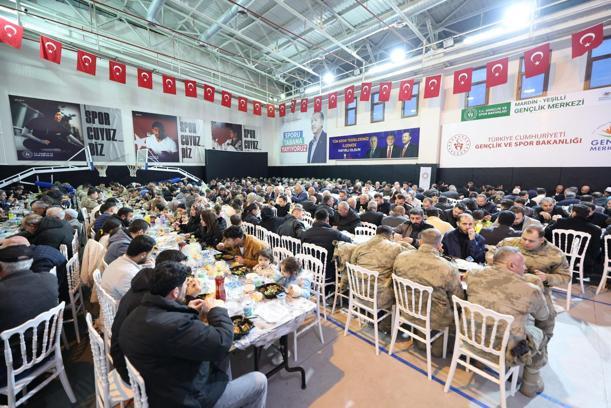 Yeşilli’de valilikten iftar programı