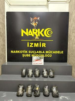 Polisin durdurduğu otomobilde 10 kilo metamfetamin ele geçirildi