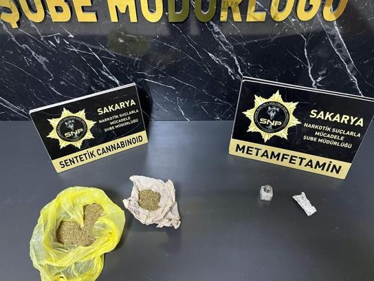 Sakarya'da uyuşturucu operasyonu: 2 tutuklama
