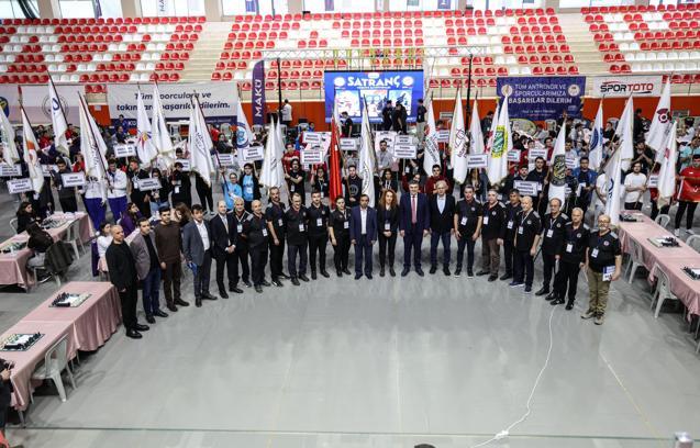 Üniversiteler Arası Satranç Türkiye Şampiyonası başladı