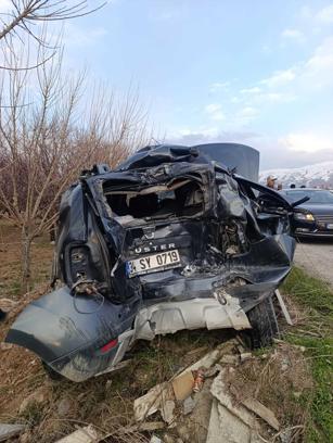 Malatya'da kamyon ile otomobil çarpıştı: 1 ölü, 1 yaralı
