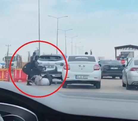 Diyarbakır’da trafikte yol verme kavgası kamerada