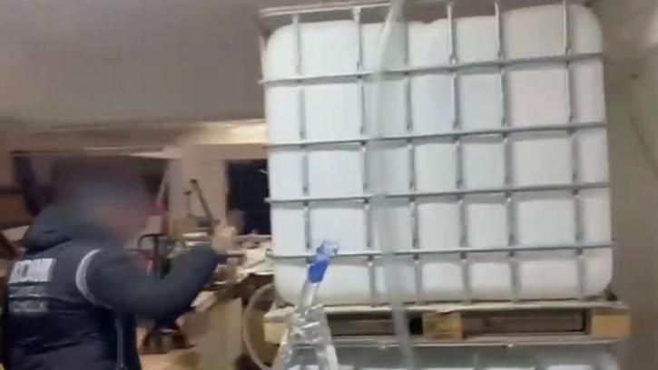 İstanbul'da sahte içki operasyonu: 32 gözaltı