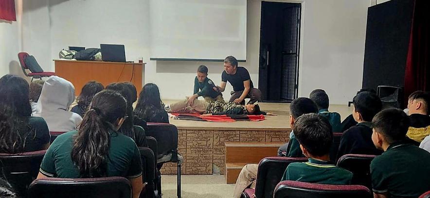 Öğrencilere hayat kurtaran bilgiler anlatıldı