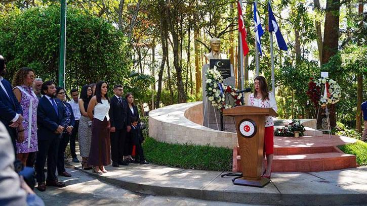 El Salvador'da 'Türkiye Parkı' açıldı