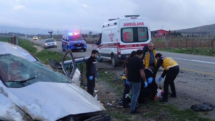 Batman’da otomobil yol kenarına yuvarlandı: 5 yaralı