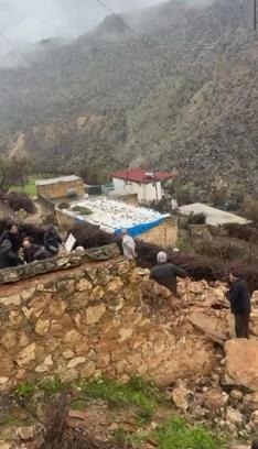 Mardin’de ahır çöktü; 50 küçükbaş hayvan öldü