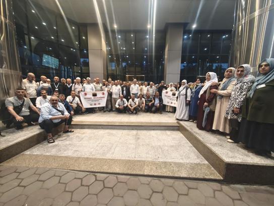 Mardin’de evlilikte 25 yılı dolduran 47 çift umreden döndü