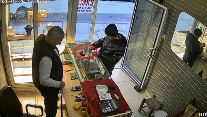 Kuyumcudan 60 bin liralık yüzüğü alıp kaçan şüpheli yakalandı