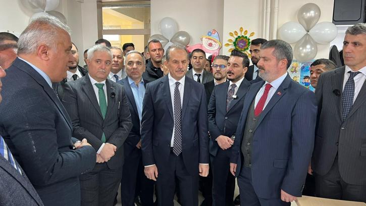 MÜSİAD’ın desteğiyle Hakkari’deki meslek lisesine laboratuvar açıldı