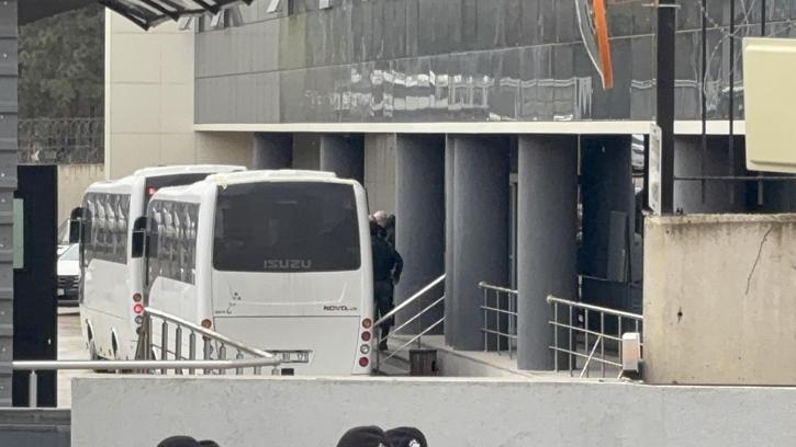 Mustafa Bozbey’in de aralarında bulunduğu 57 şüpheli adliyeye sevk edildi