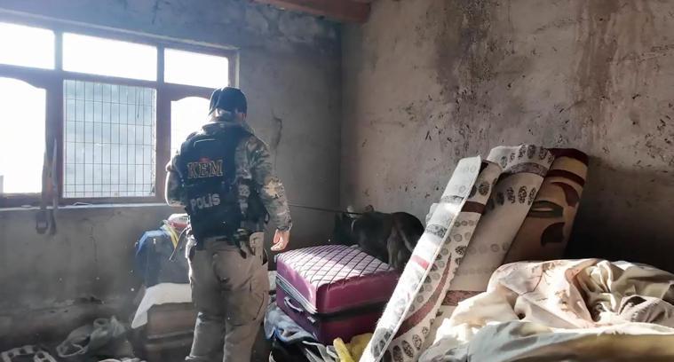 Iğdır'da 'torbacı' operasyonunda 9 tutuklama