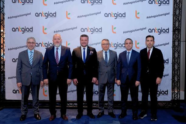 Ercan Yavaş: Barış varsa turizm vardır