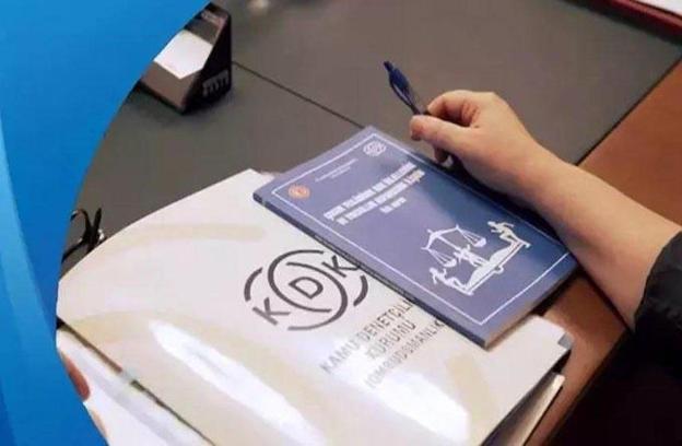 KDK'dan 16 bin TL'lik üniversite ders kitabı için tavsiye kararı