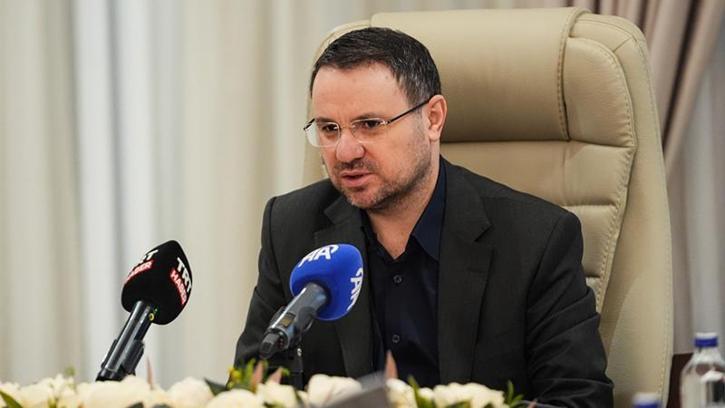 Bakan Gürlek, suça sürüklenen çocukların mağdur ettiği ailelerle bir araya geldi