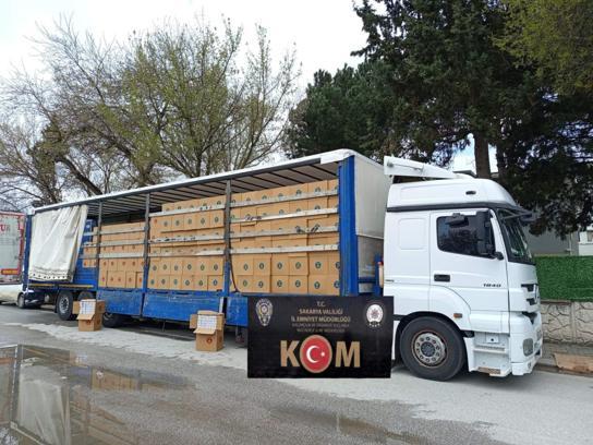 TIR'da 8 milyon adet kaçak makaron ele geçirildi