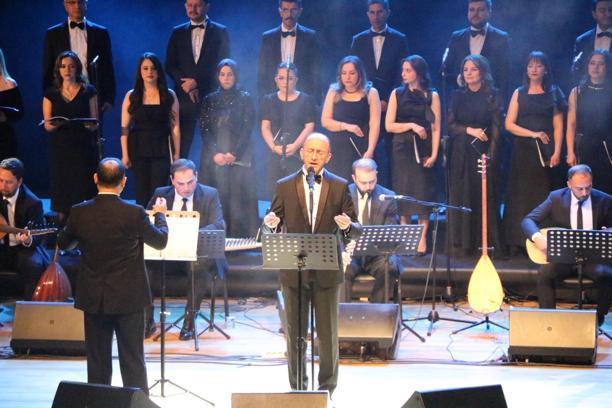 Kayseri'de avukatlardan konser