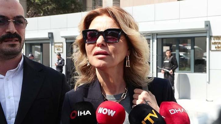 Şarkıcı Gülben Ergen ifade vermek için adliyeye geldi