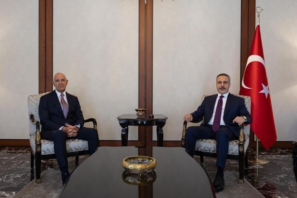 Bakan Fidan, ABD Büyükelçisi Barrack'ı kabul etti