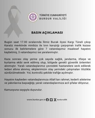 Antalya’da TIR ile minibüs çarpıştı: 7 ölü, 7 yaralı (3)