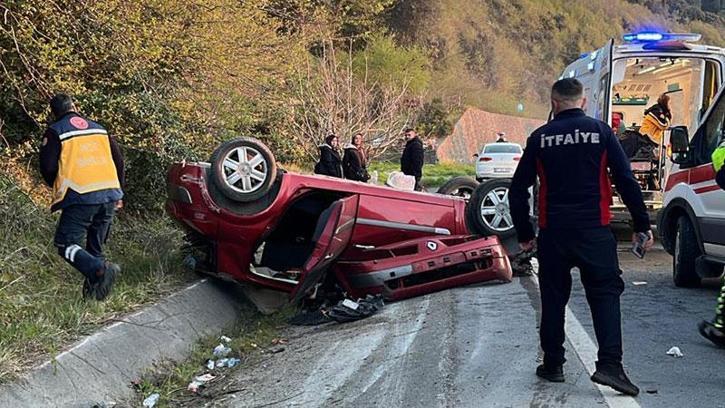 Ormancıları taşıyan otomobil takla attı: 3 yaralı