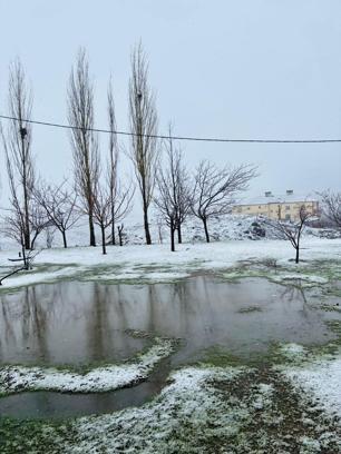 Siirt’in yüksek kesimlerinde kar yağışı