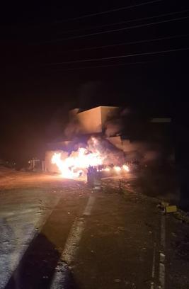 Yangında ev ve otomobil zarar gördü