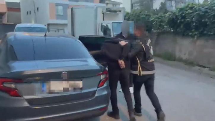 İstanbul'da silahlı suç örgütüne operasyon: 21 şüpheli tutuklandı