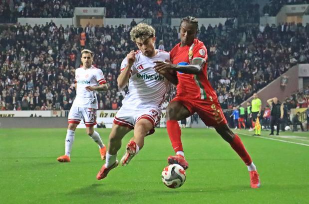 Amed Sportif Faaliyetler - Eminevim Ümraniyespor: 2-2