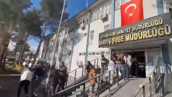 Diyarbakır merkezli 4 ilde dolandırıcılara ‘Suflör’ operasyonunda 10 tutuklama