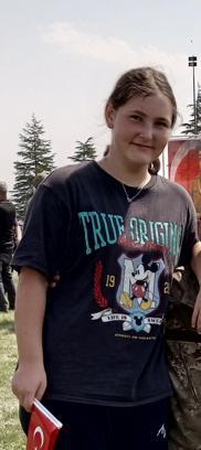 Menenjit şüphesiyle tedaviye alınan 14 yaşındaki Çağla, entübe edildi