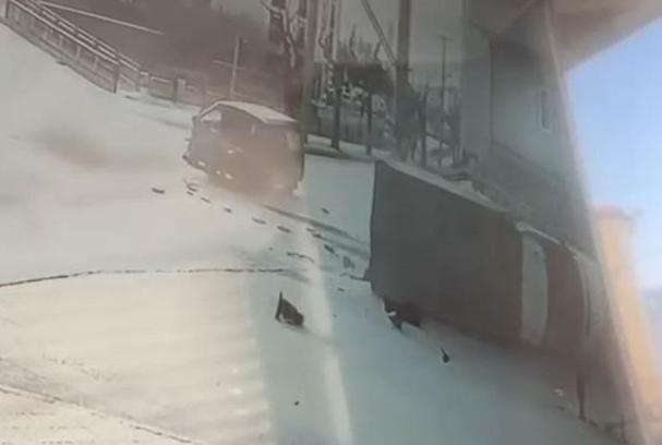 Kastamonu'daki 2 kaza kamerada: 4 yaralı