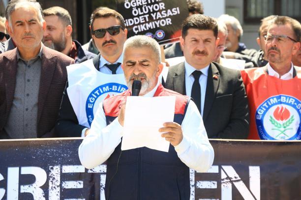 Tokat’ta öğretmenler Siverek’teki saldırıya tepki gösterdi