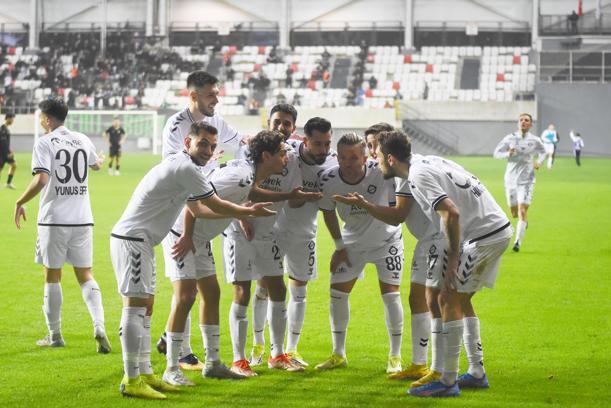 Altay ligde kalma maçında Afyon'a karşı