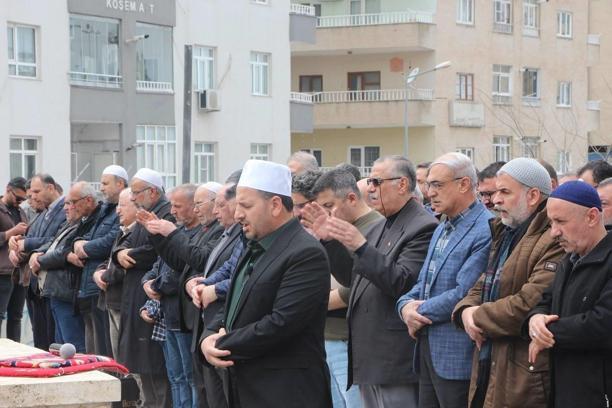 Kahramanmaraş'taki okul saldırısında ölenler için Mardin'de gıyabi cenaze namazı kılındı