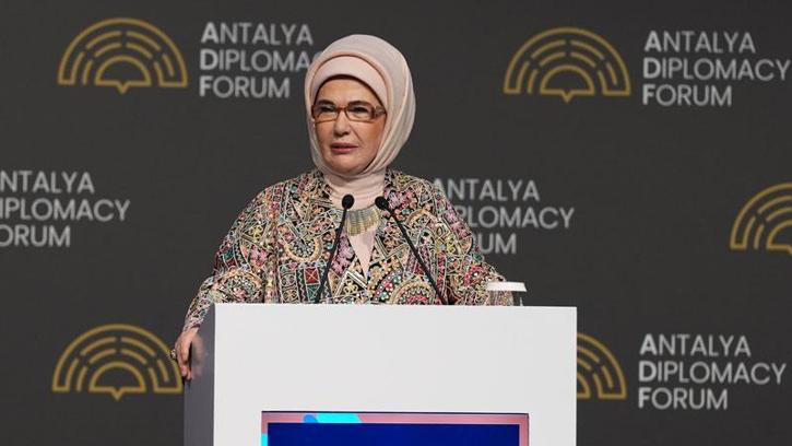 Emine Erdoğan, "Filistin İçin Tek Yürek" temalı programa katıldı