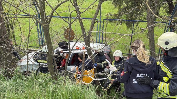 Direksiyonda kalp krizi geçirip, otomobili şarampole düşen sürücü öldü