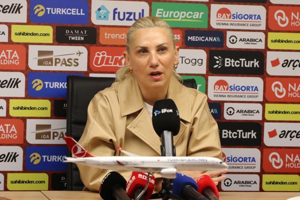 Necla Güngör Kıragası: İsviçre'ye karşı ilk defa bir puan aldık