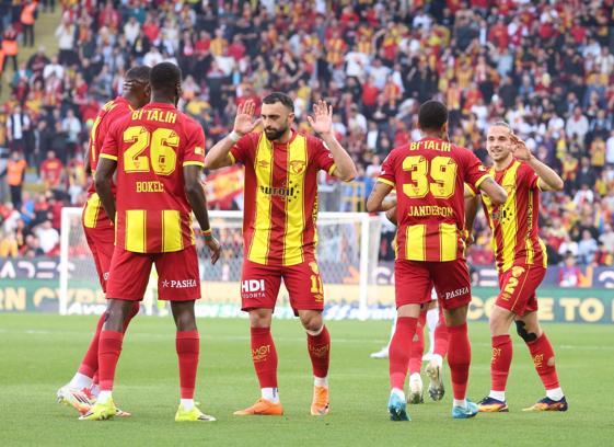 Göztepe 5'incilik için Başakşehir'le kıyasıya yarışta