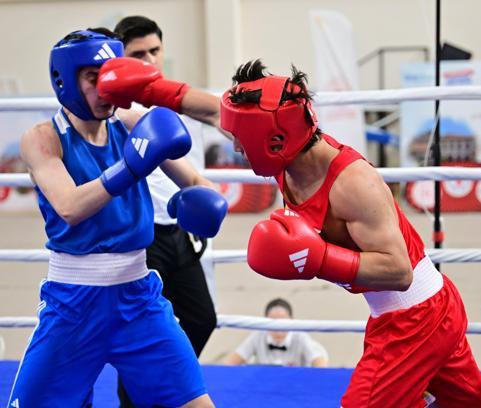 Yıldırım Belediyesi Gençler Türkiye Ferdi Boks Şampiyonası’na ev sahipliği yaptı